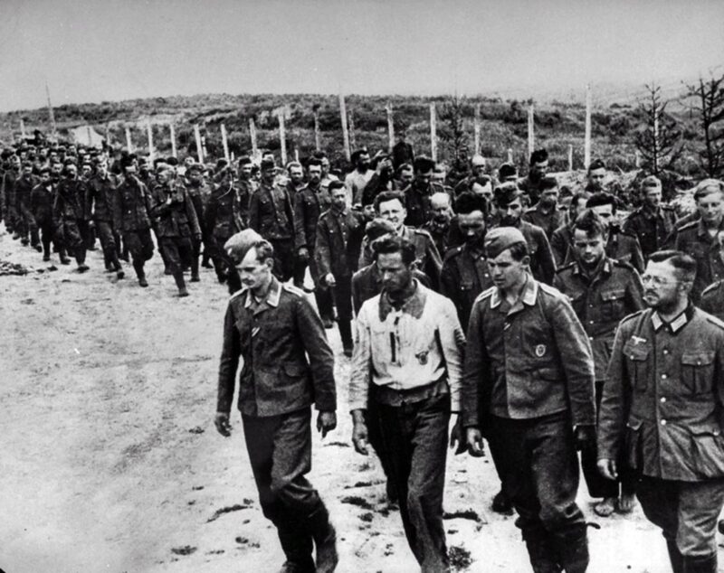 Prigionieri di guerra della fanteria tedesca e della Luftwaffe catturati nella battaglia di Mosca. 1941